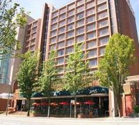 Three Star Hotels- Hampton Inn & Suites Downtown Vancouver